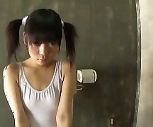 JAPANESE GIRL FUCKED IN PRISON